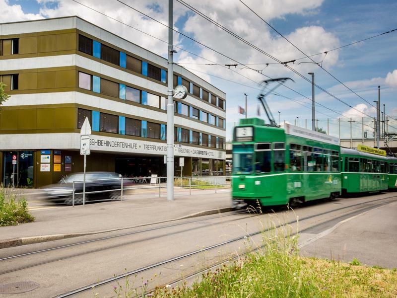 Dasbreitehotel Am Rhein Basel Exterior photo